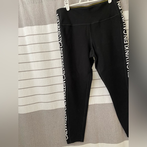 Calvin Klein Black Performance Stretch Pants - Picture 2 of 6